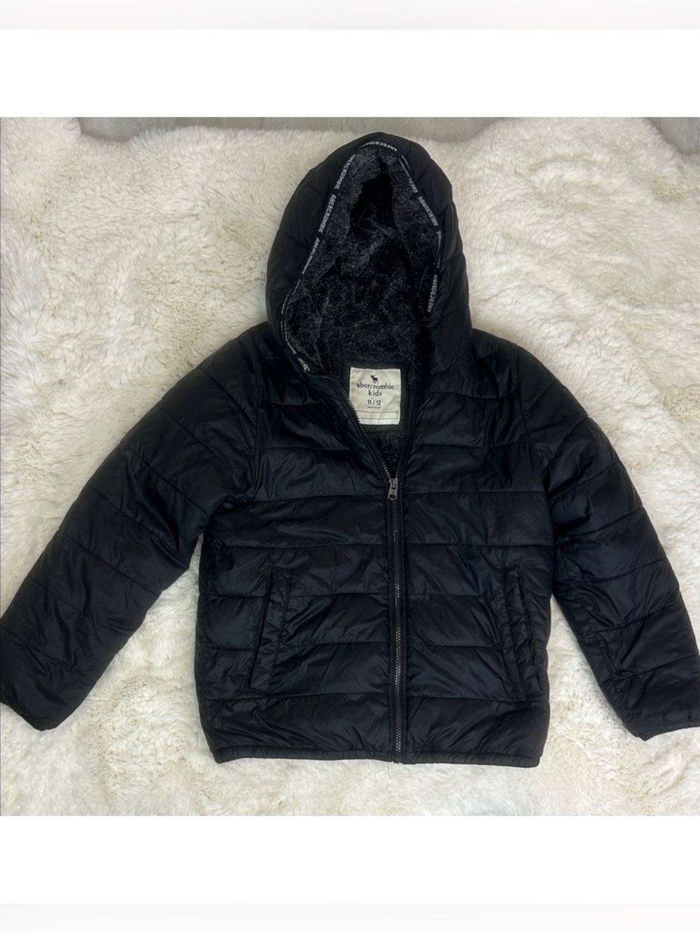 Abercrombie Kids Puffer Winter Coat Fleece Fluffy Lining with Hood Size 11/12